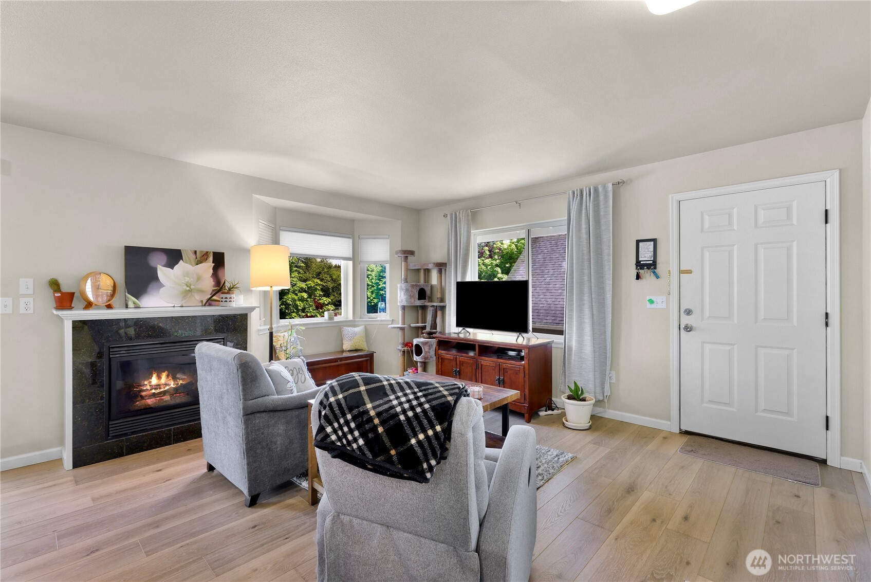 1389 Bayview Court #202, Blaine, WA 98230