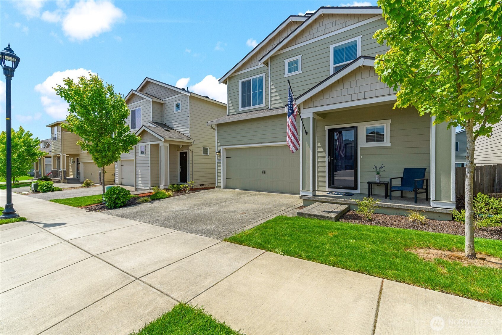 1228 W 16TH Avenue , La Center, WA 98629