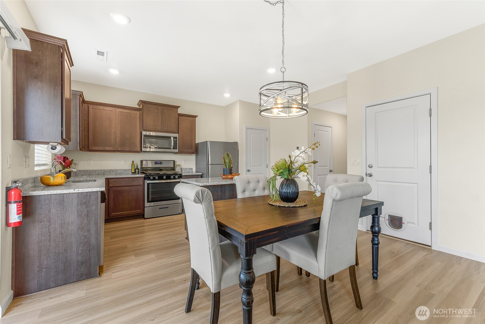 1228 W 16TH Avenue , La Center, WA 98629