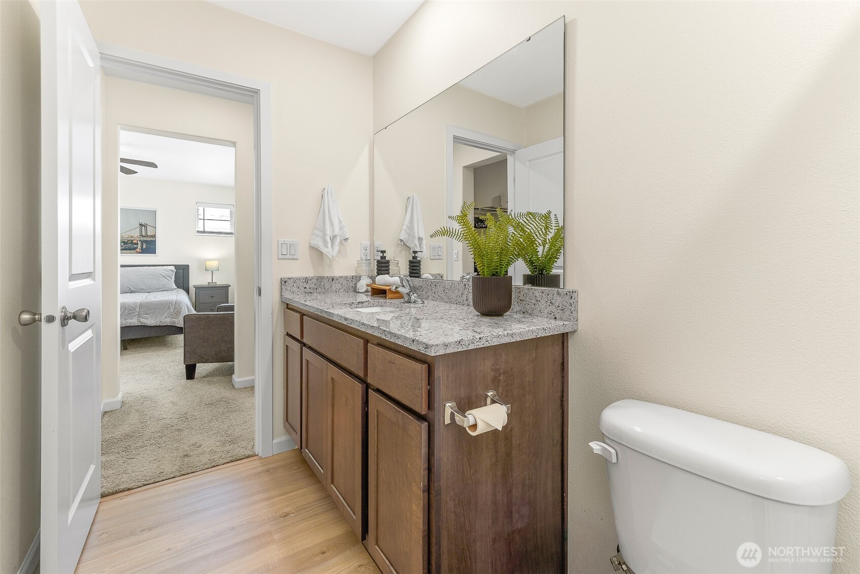 1228 W 16TH Avenue , La Center, WA 98629