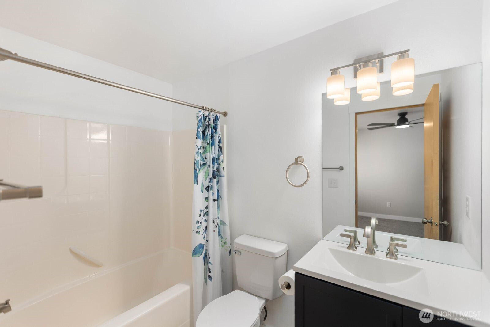8127 Valley View Drive , Arlington, WA 98223