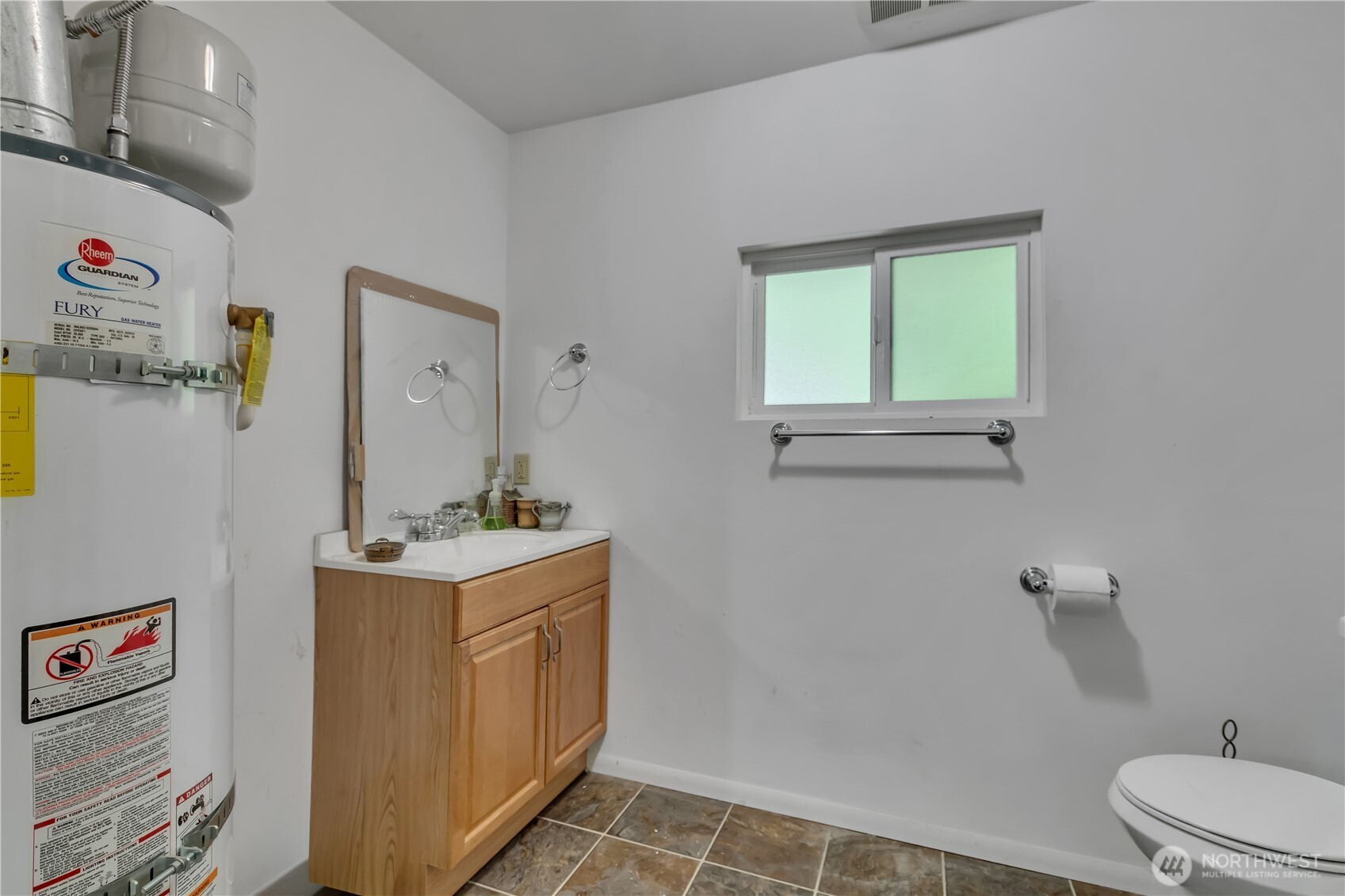 21306 109th Avenue SE, Kent, WA 98031