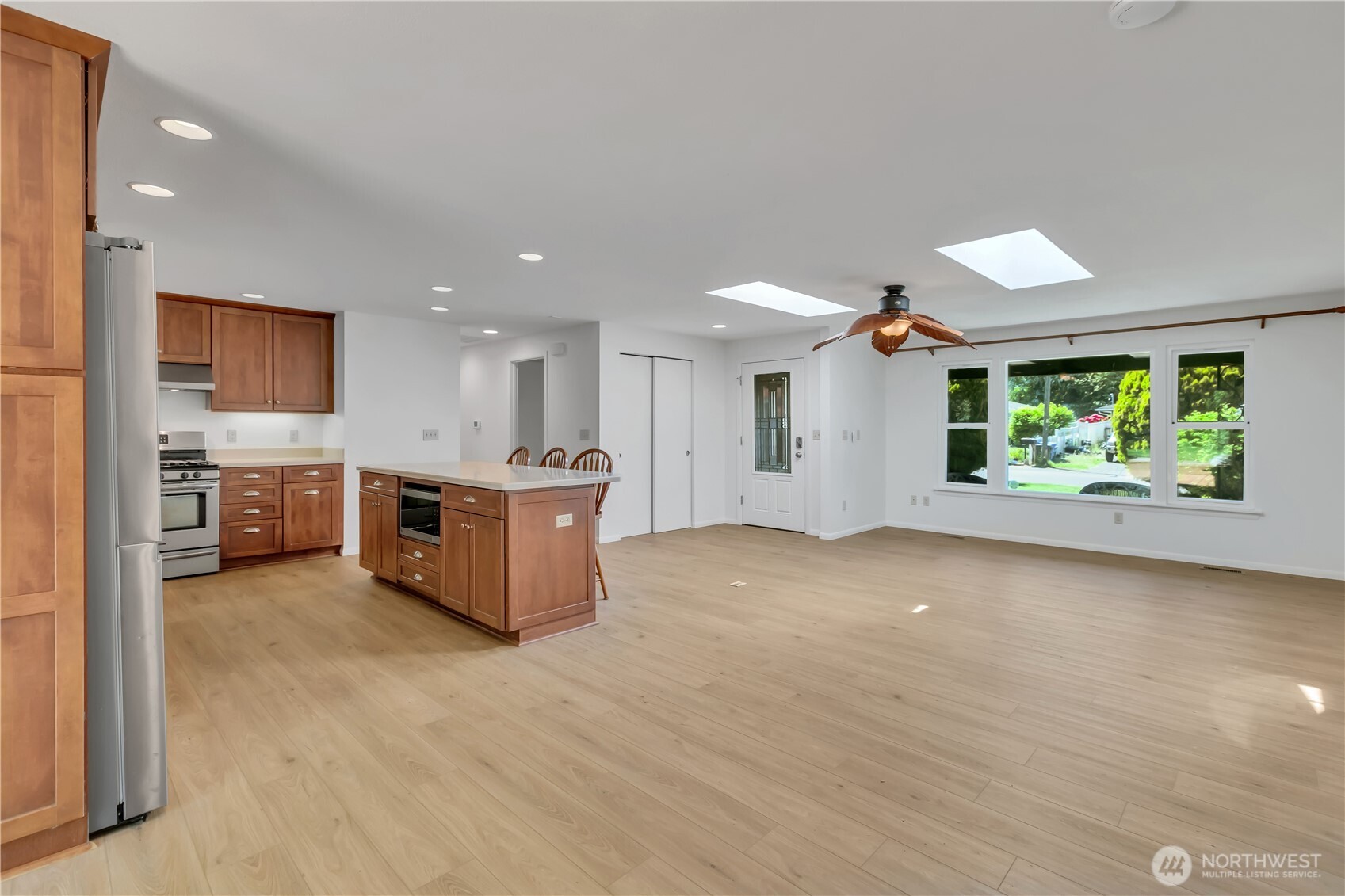 21306 109th Avenue SE, Kent, WA 98031