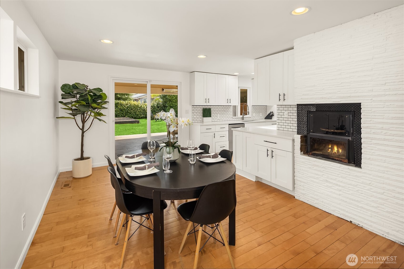24109 107th Place W, Edmonds, WA 98020