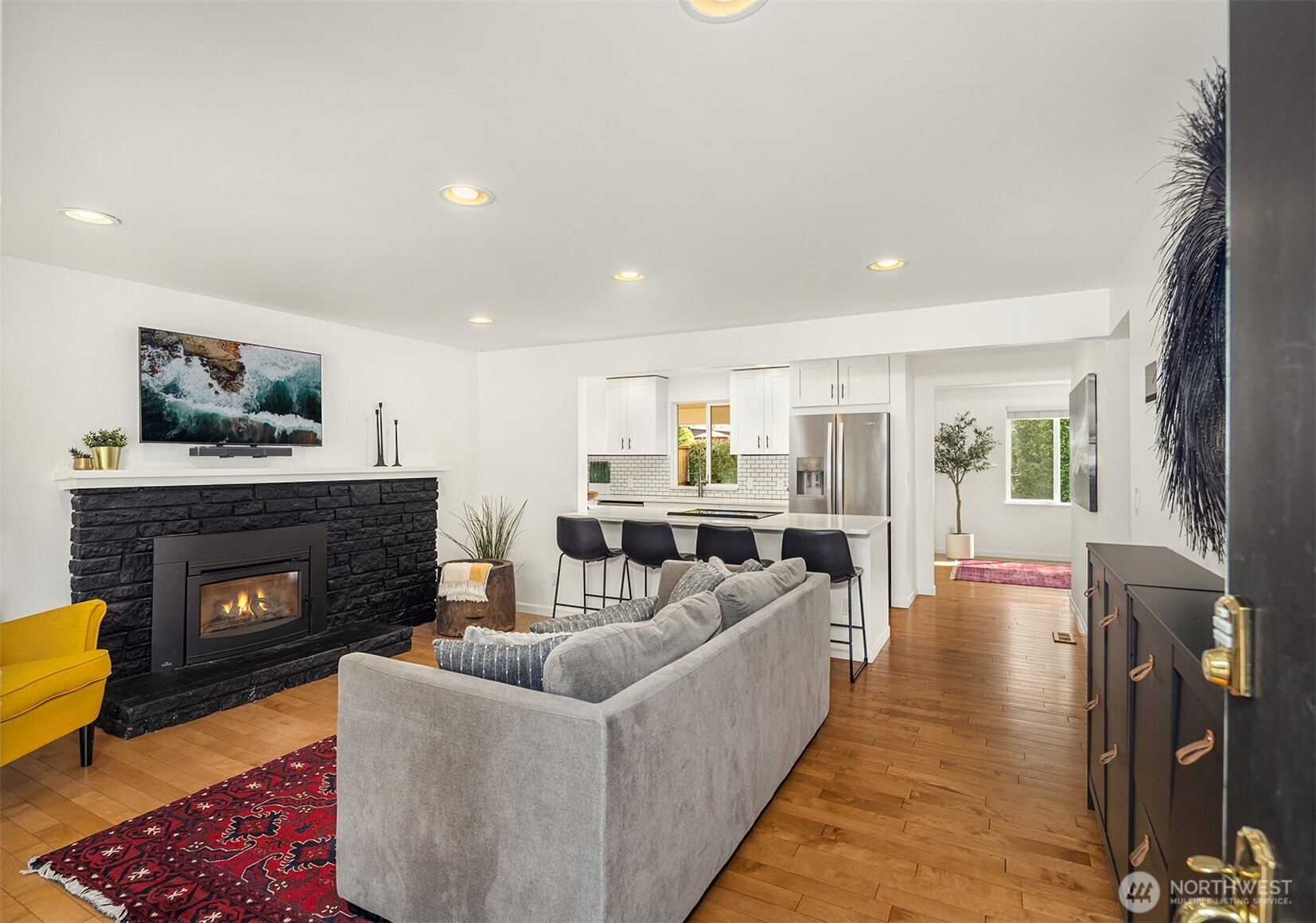 24109 107th Place W, Edmonds, WA 98020