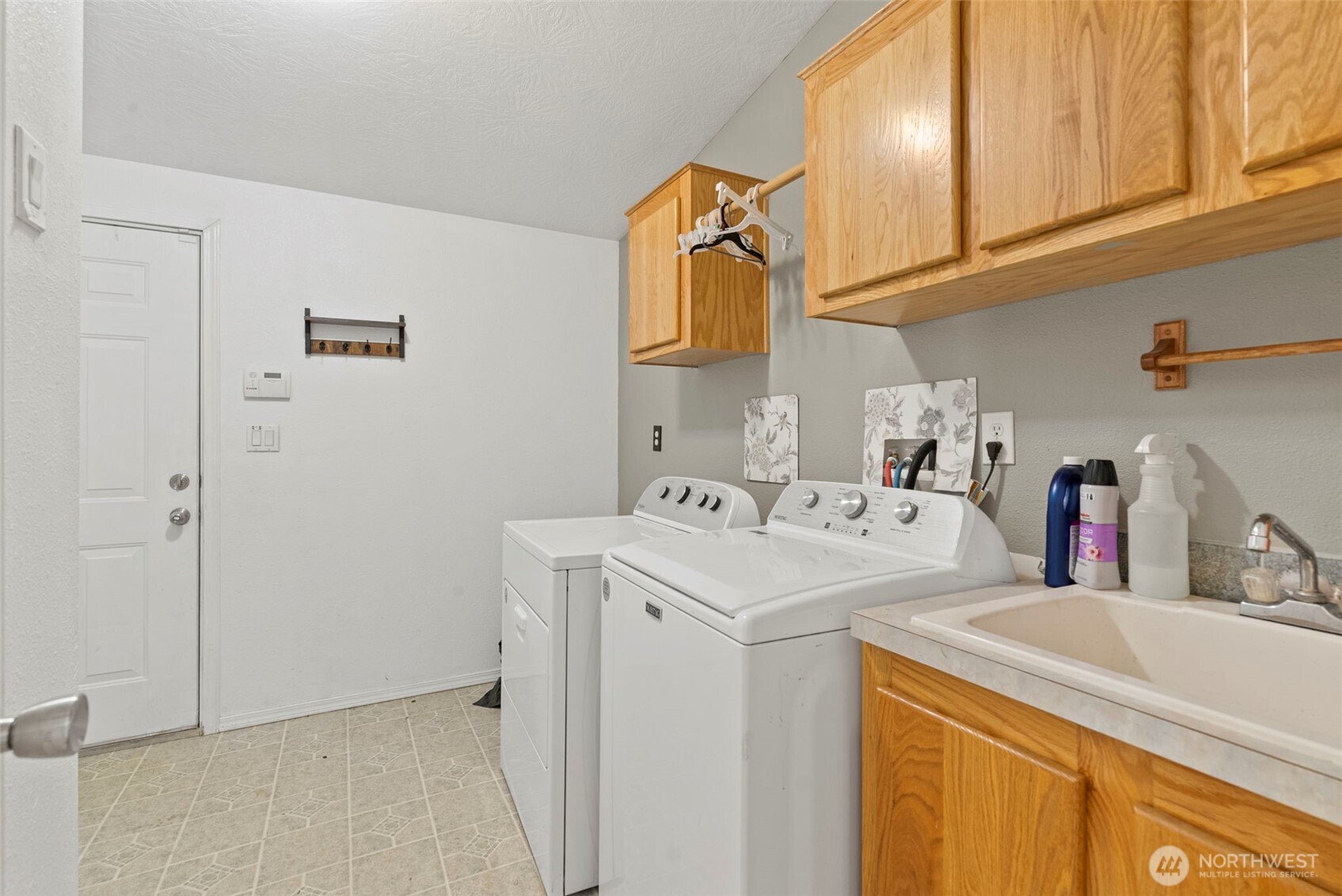 3568 SW 342nd Street , Federal Way, WA 98023