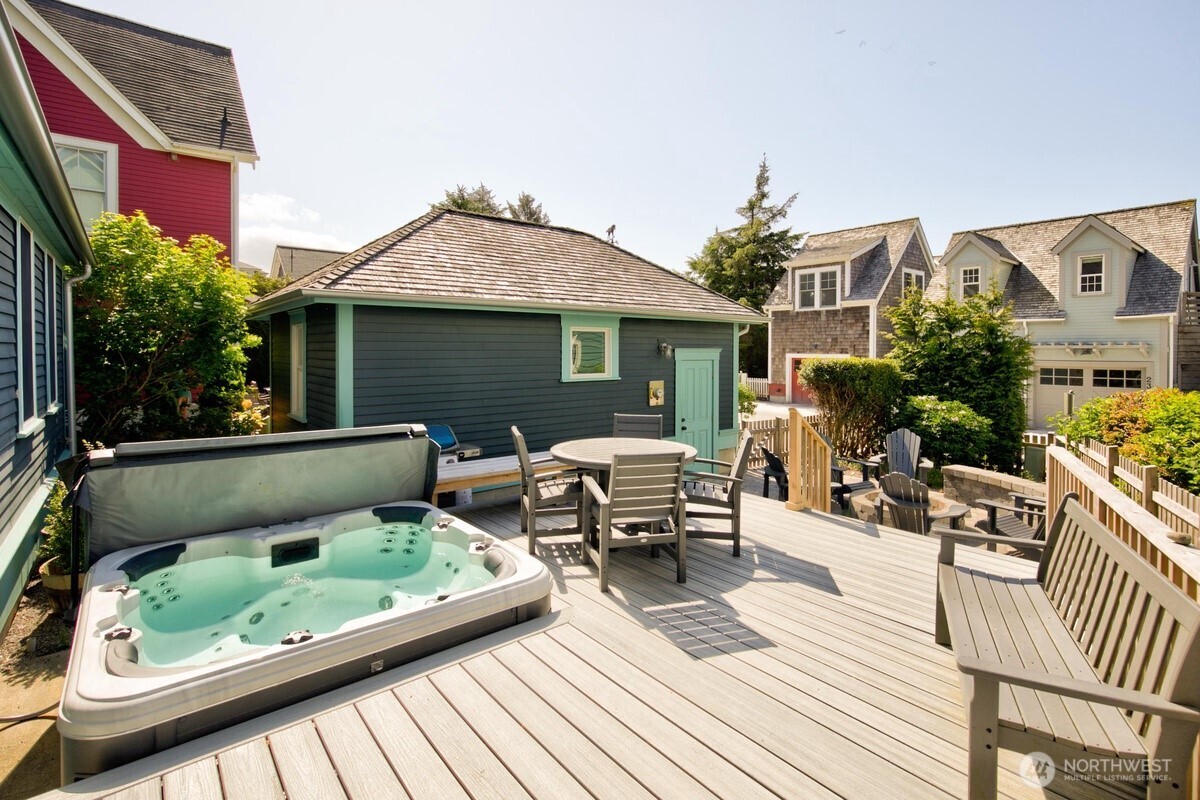 24 Fireside Lane , Pacific Beach, WA 98571
