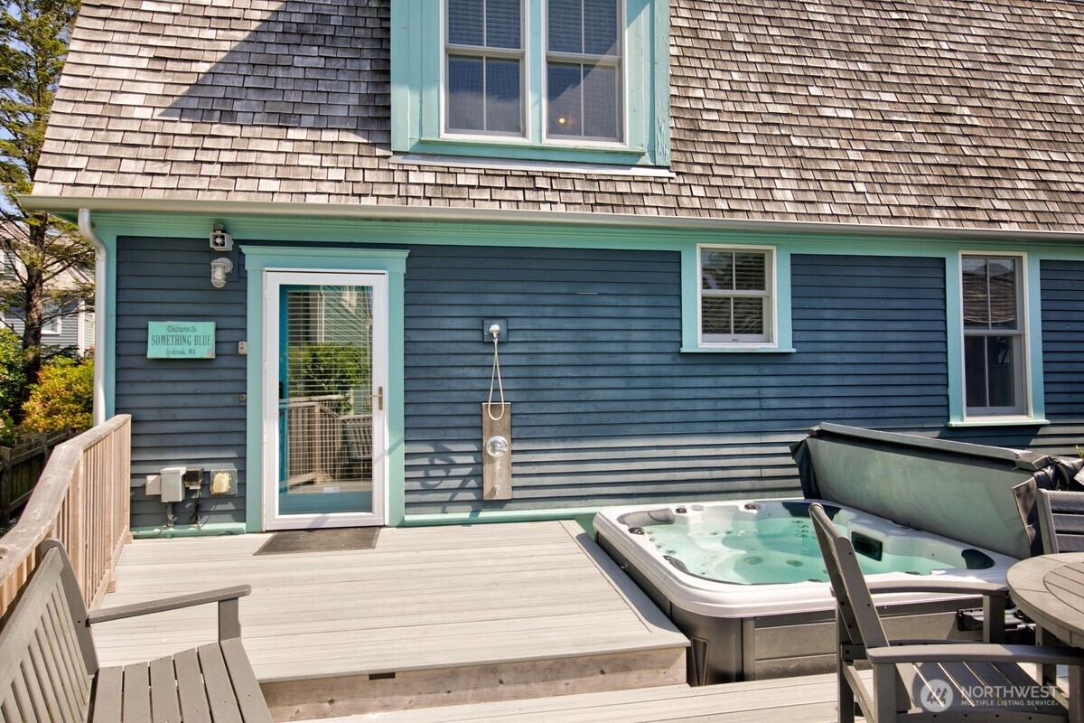 24 Fireside Lane , Pacific Beach, WA 98571