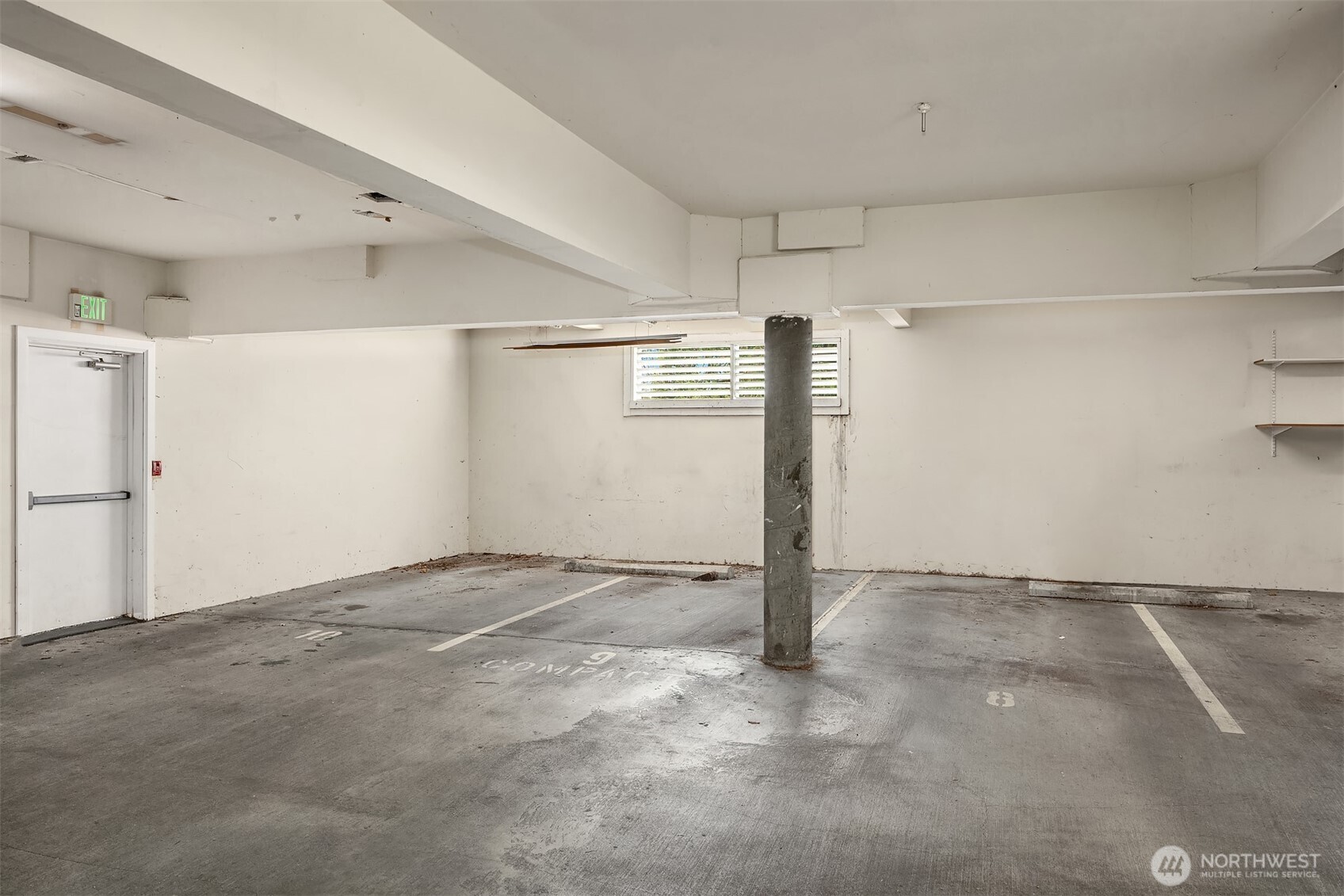 4403 Greenwood Avenue N #301, Seattle, WA 98103