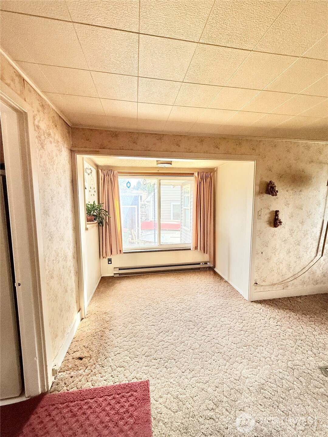 213 Bartlett Avenue E, Omak, WA 98841