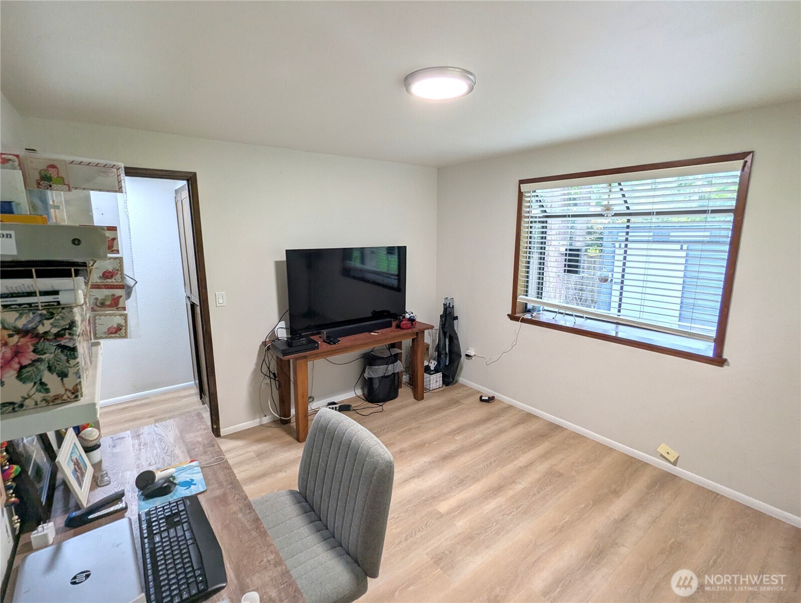5808 Woodlake Drive W, University Place, WA 98467