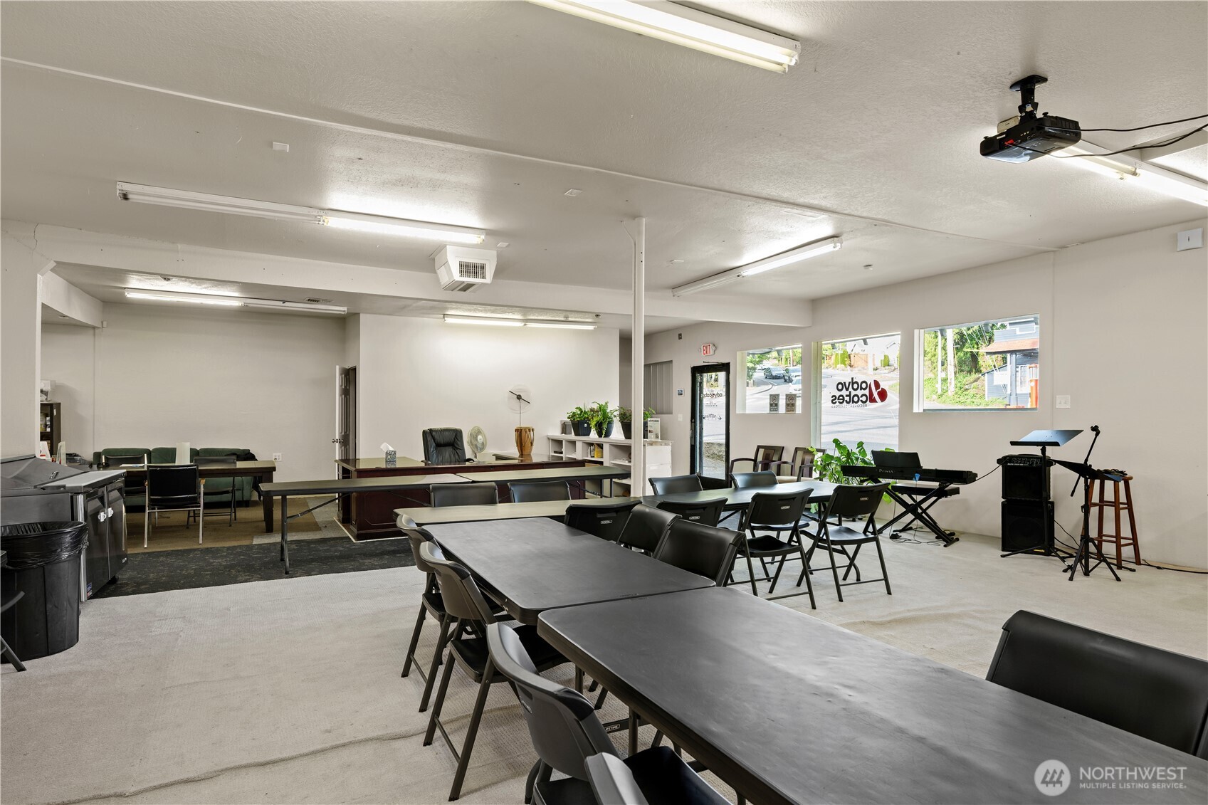 1604 Highway 99 , Lynnwood, WA 98037