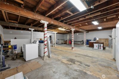 1604 Highway 99 , Lynnwood, WA 98037 - Photo 17