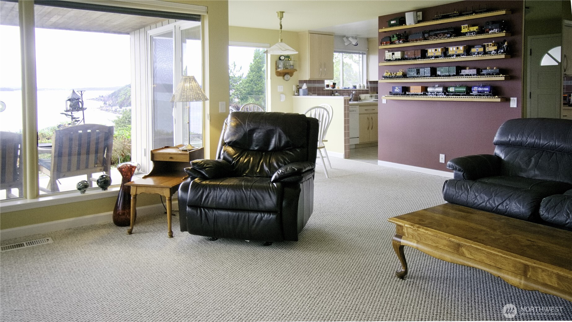 12637 Shorewood Drive SW, Burien, WA 98146