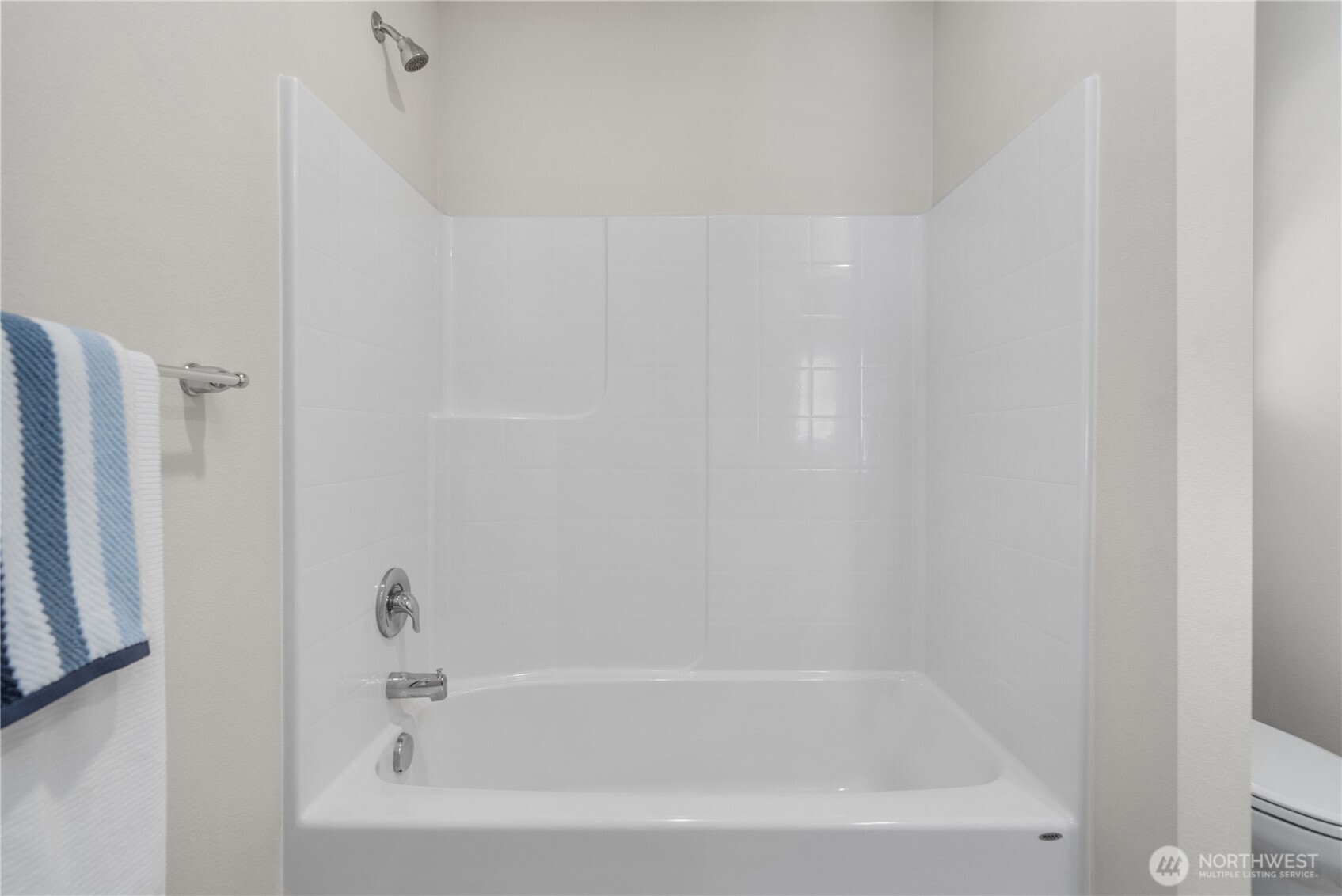 15816 205th Avenue E, Bonney Lake, WA 98391