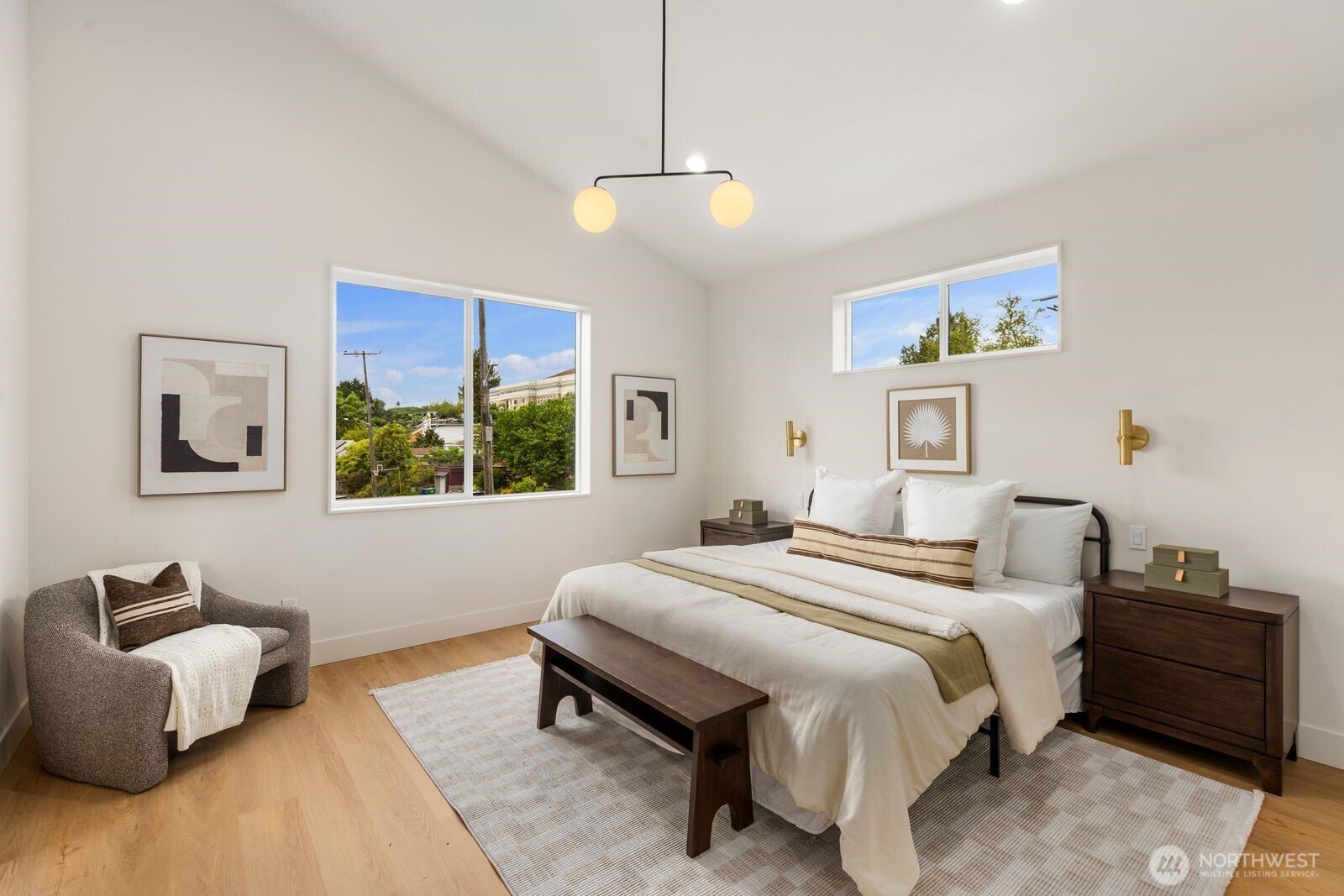 3305 S Hanford Street , Seattle, WA 98144