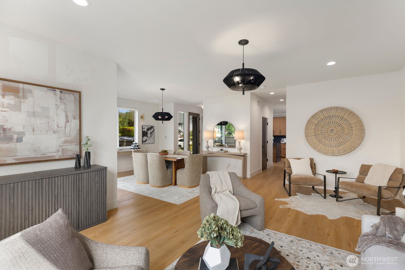 3305 S Hanford Street , Seattle, WA 98144