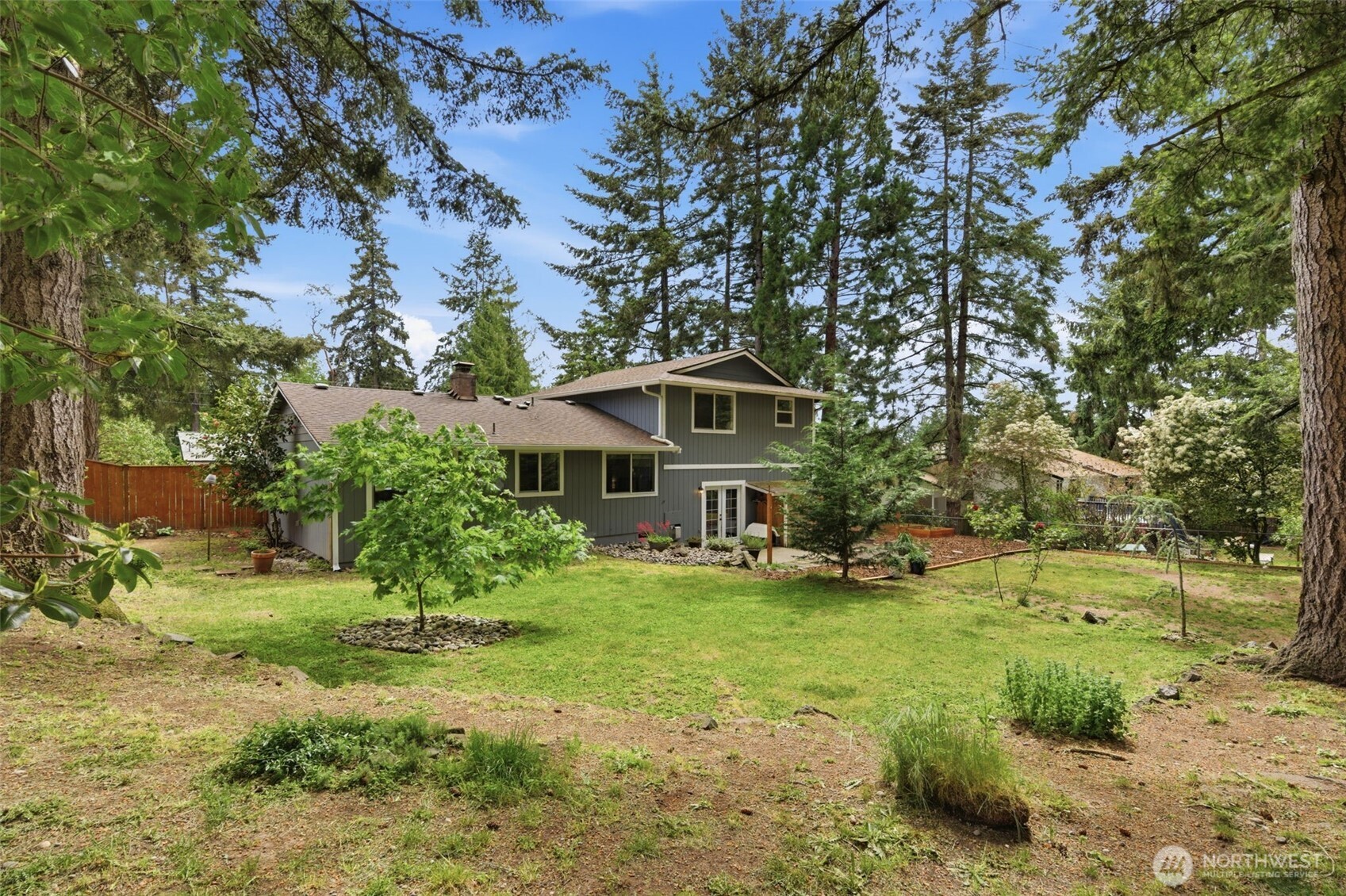 4001 55th Street Ct NW, Gig Harbor, WA 98335