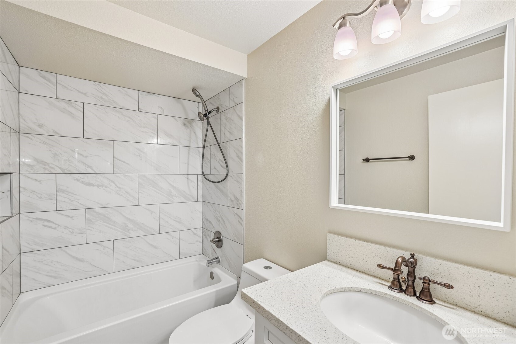 700 NE 132nd Avenue , Vancouver, WA 98684