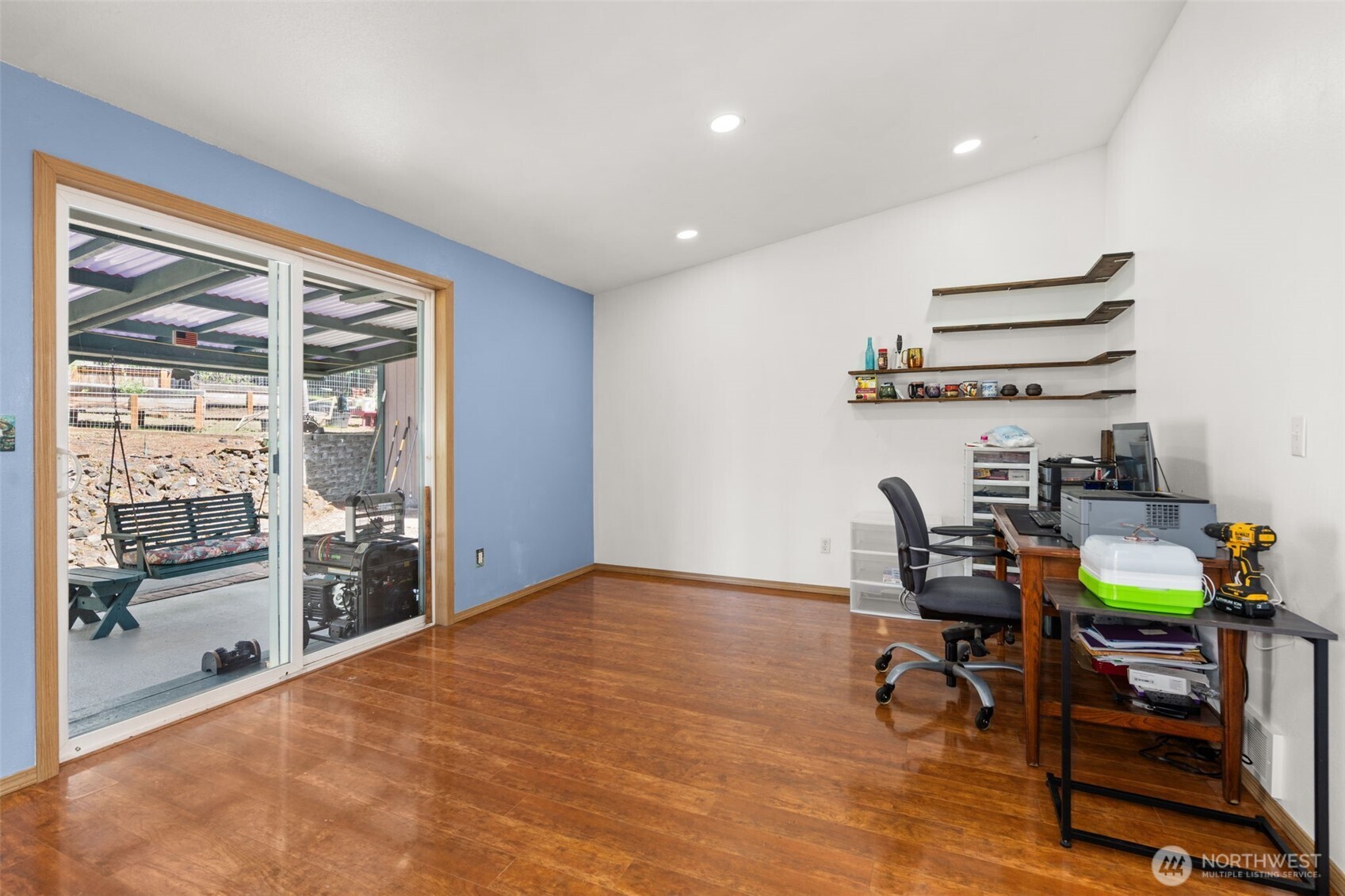414 Chilvers Rd #D, Chehalis, WA 98532