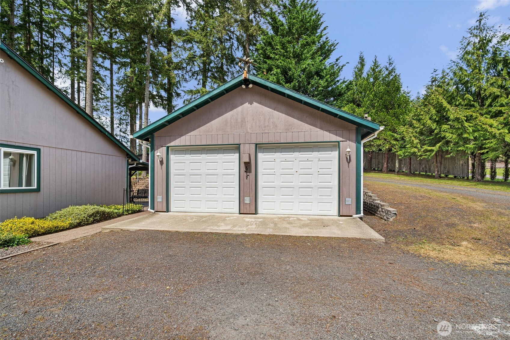 414 Chilvers Rd #D, Chehalis, WA 98532