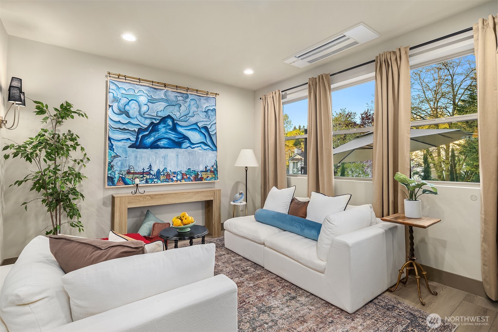 5037 25th Avenue SW, Seattle, WA 98106