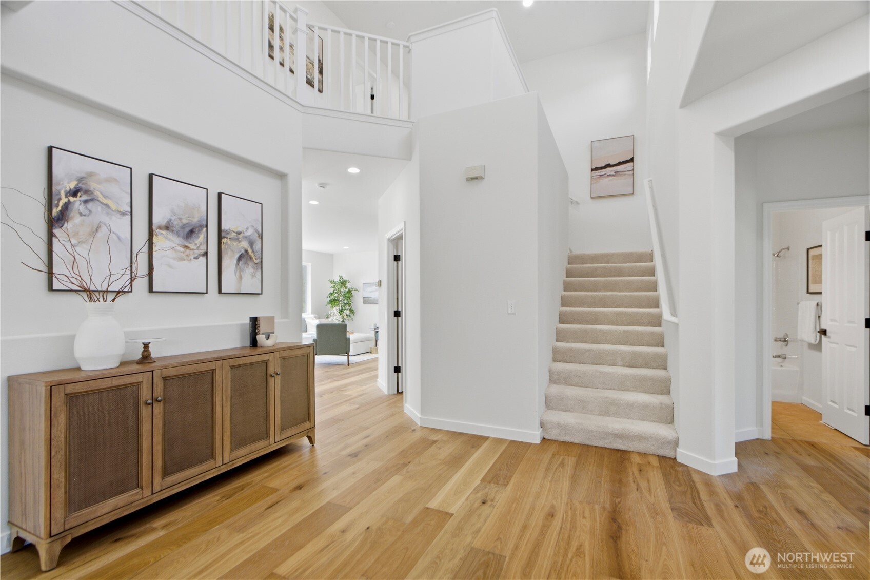 23991 SE 10th Street , Sammamish, WA 98075