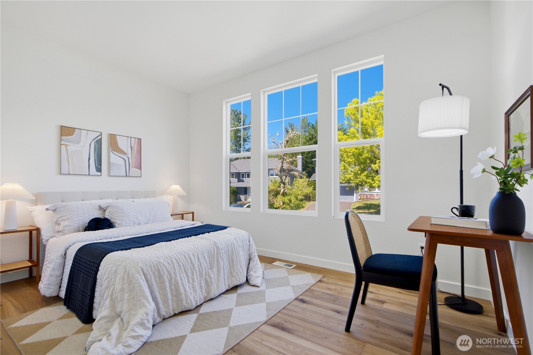 23991 SE 10th Street , Sammamish, WA 98075