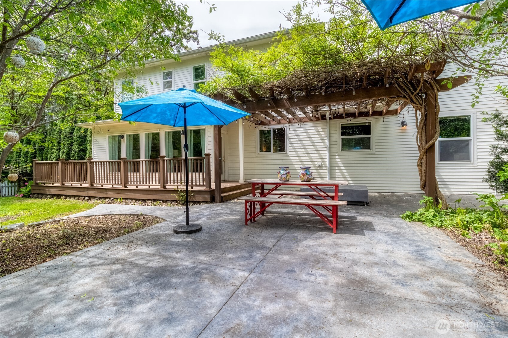 17 SW Homestead Avenue , College Place, WA 99324