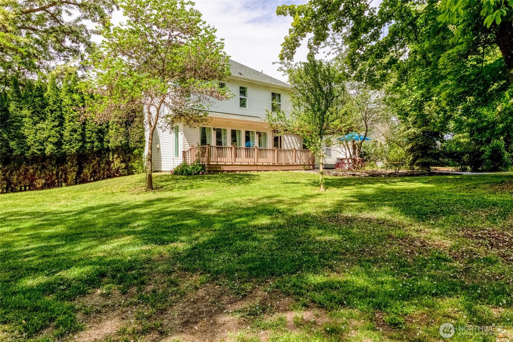 17 SW Homestead Avenue , College Place, WA 99324