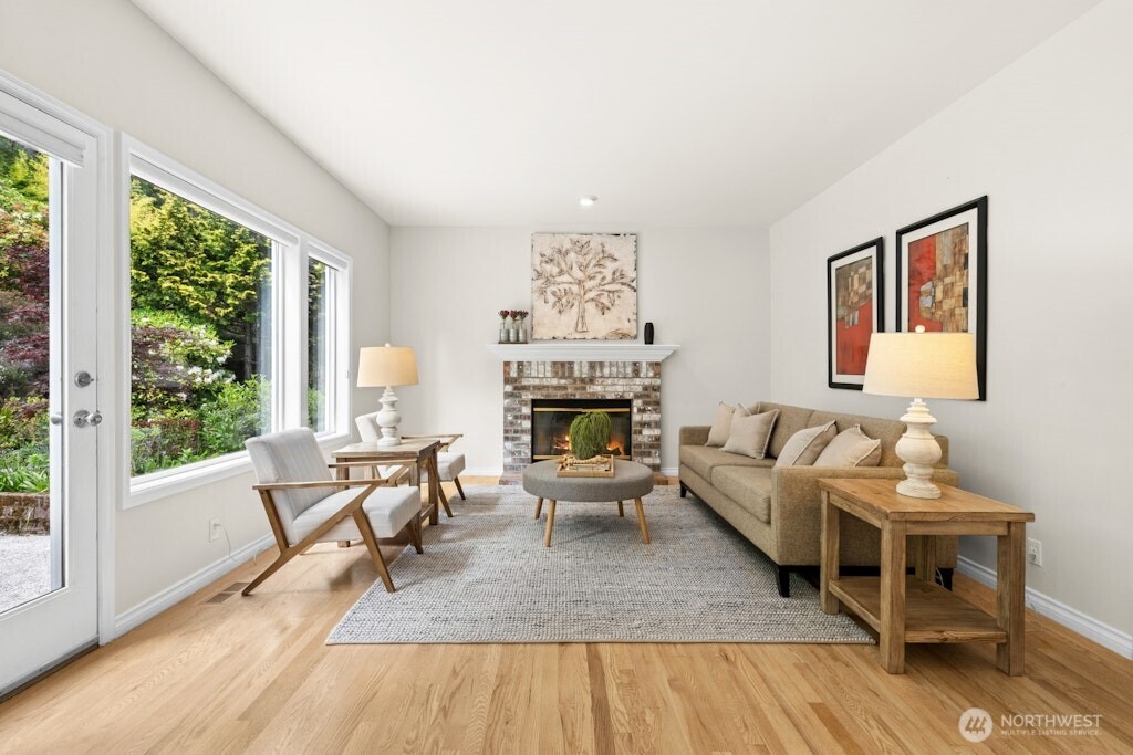 6063 156th Place SE, Bellevue, WA 98006