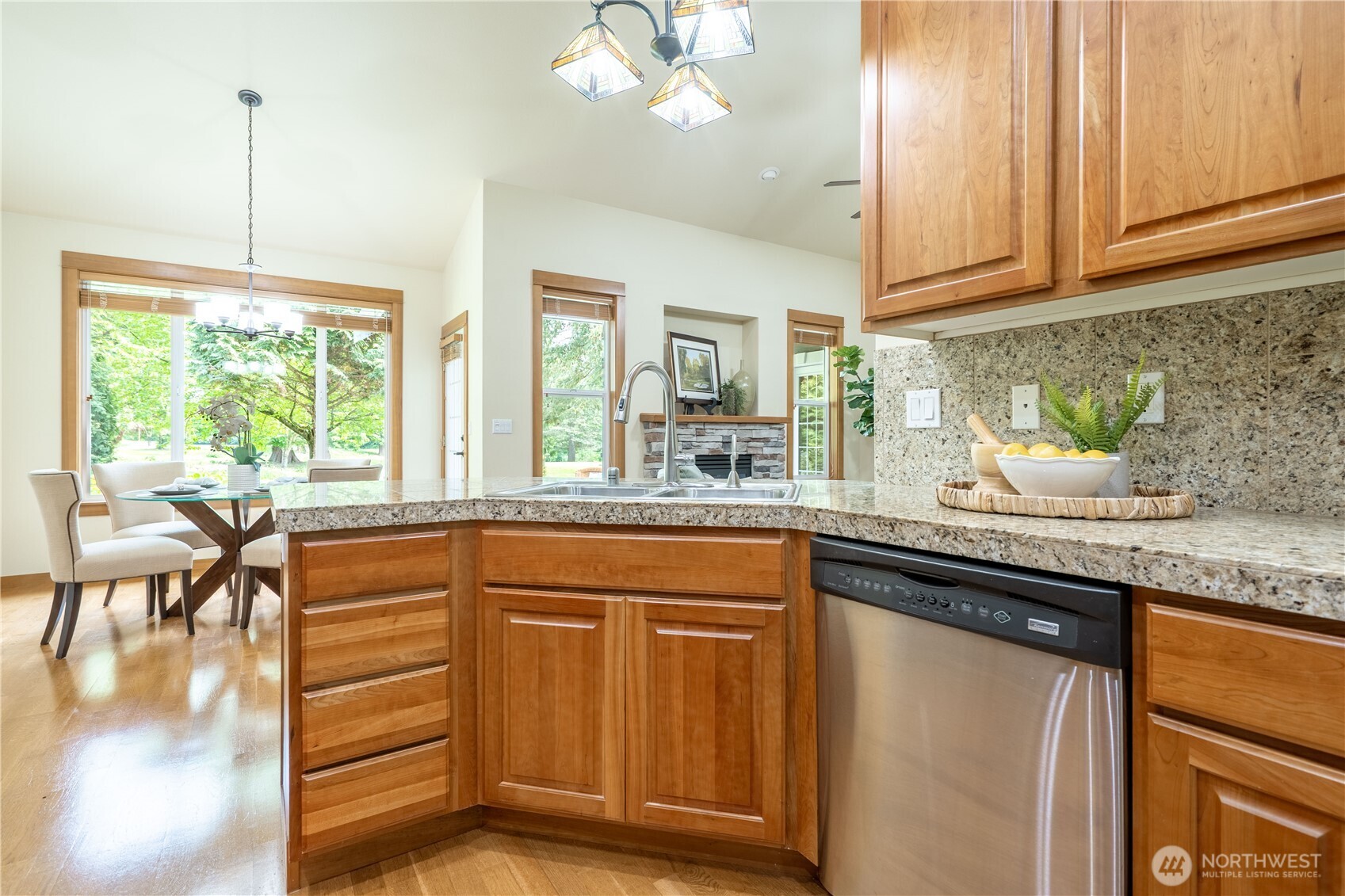 8584 Blue Grouse Way , Blaine, WA 98230
