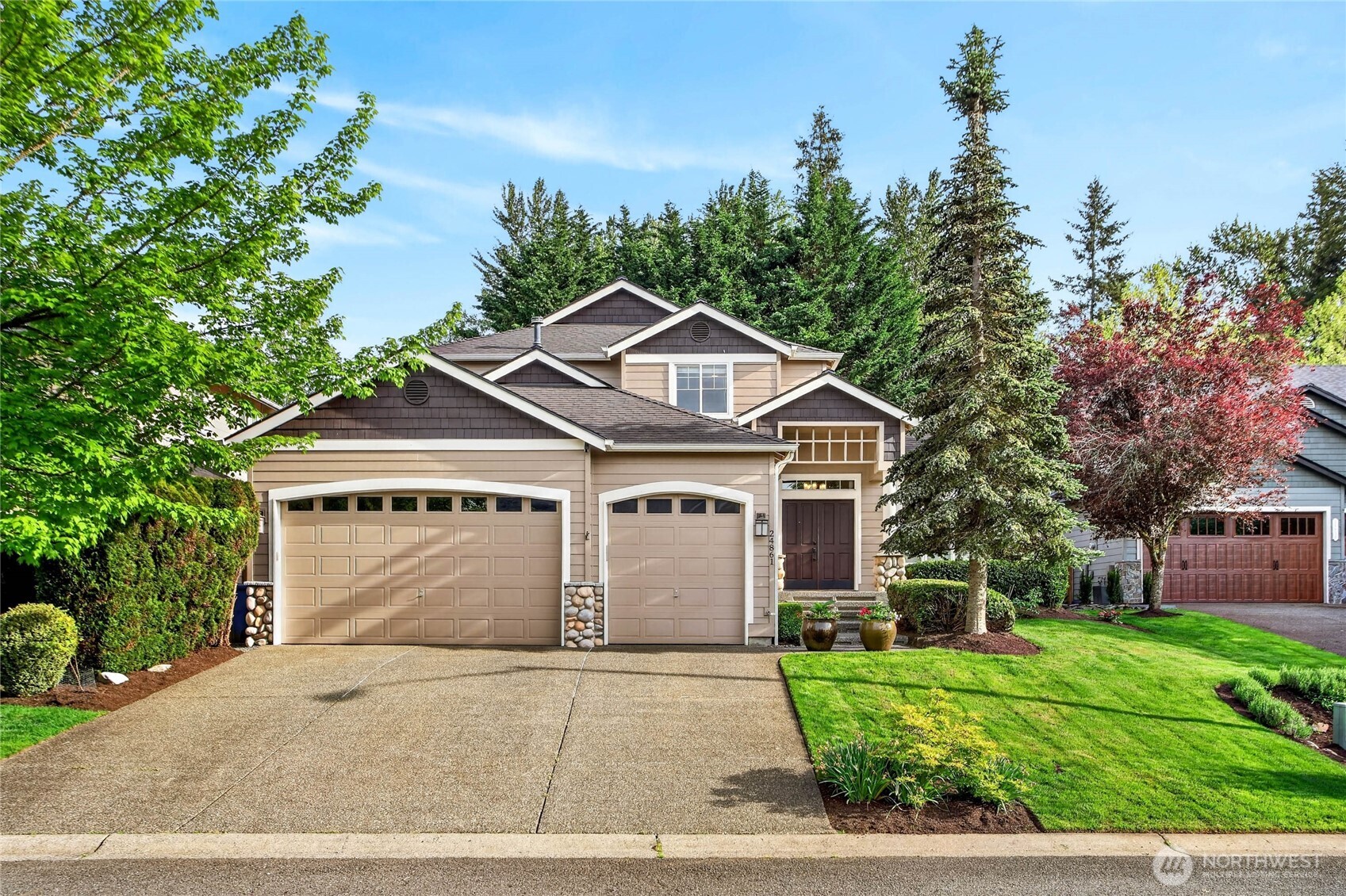 24861 NE 1st Place , Sammamish, WA 98074