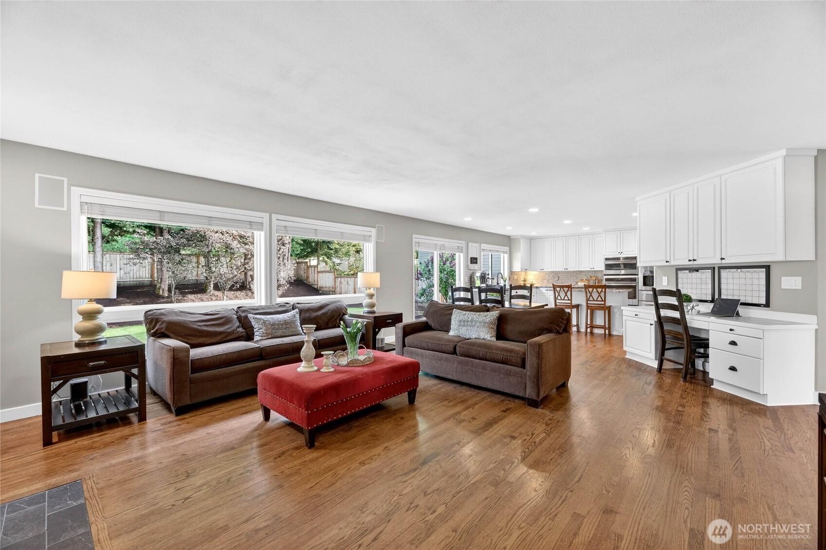 24861 NE 1st Place , Sammamish, WA 98074