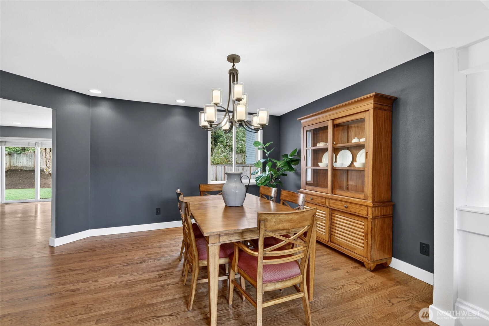 24861 NE 1st Place , Sammamish, WA 98074