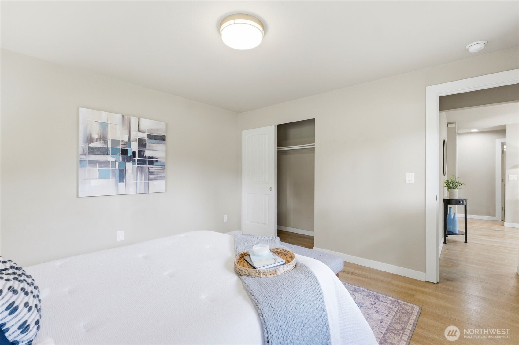 12828 6th Avenue S, Burien, WA 98168
