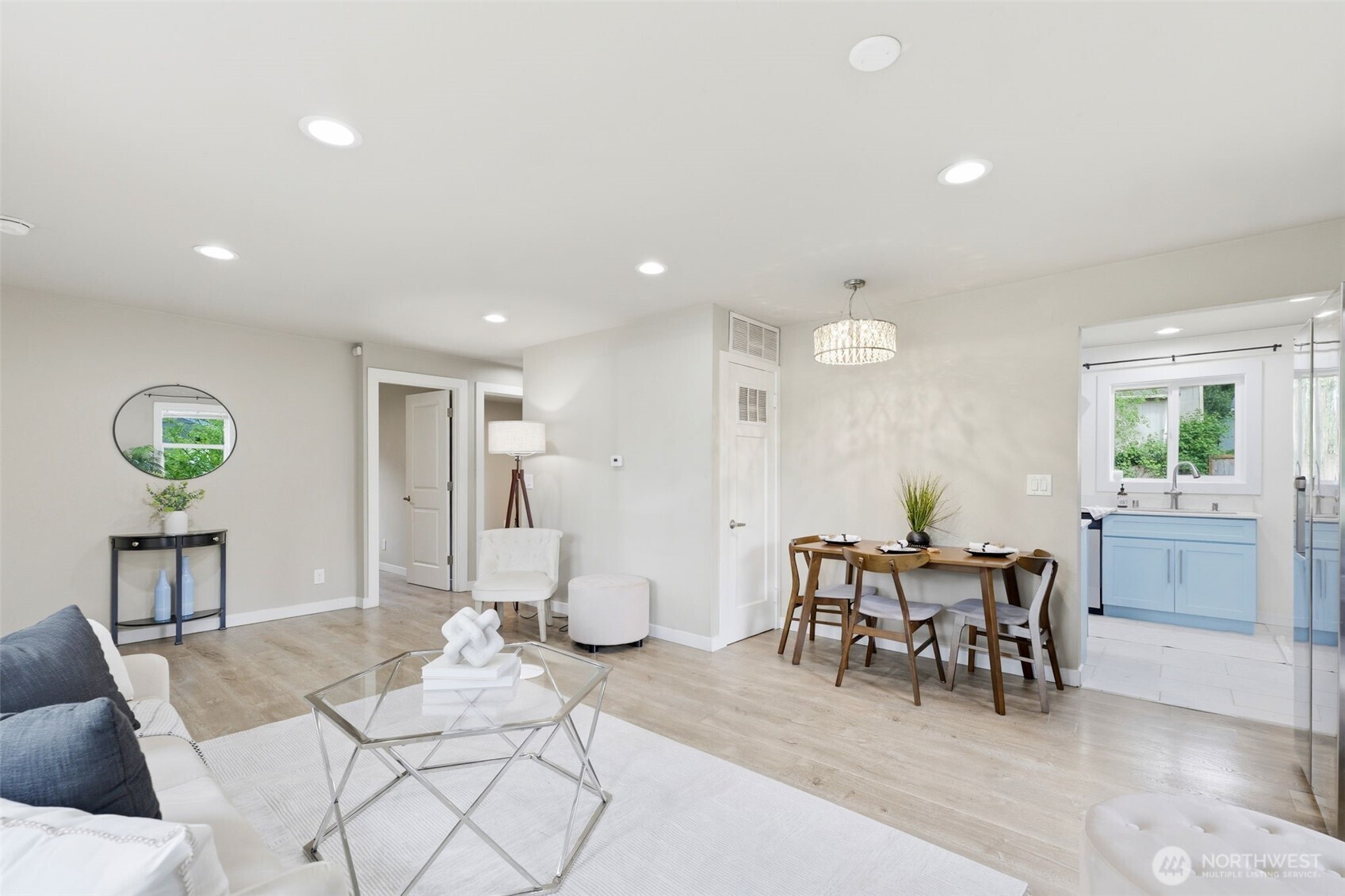 12828 6th Avenue S, Burien, WA 98168