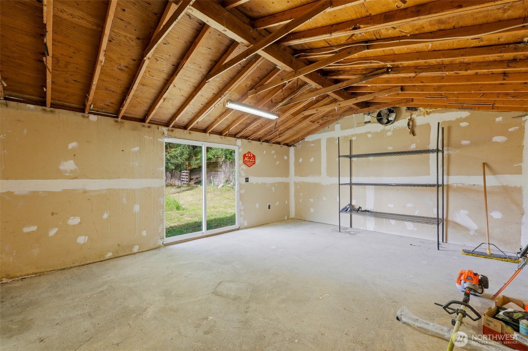 12828 6th Avenue S, Burien, WA 98168