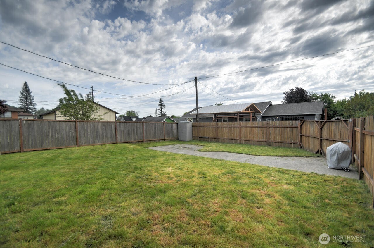 1059 S Market Boulevard , Chehalis, WA 98532
