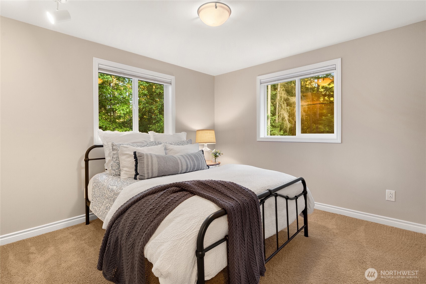 14160 171st Avenue NE, Woodinville, WA 98072