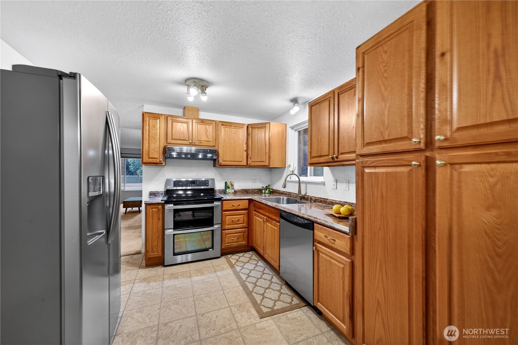 8211 189th Avenue E, Bonney Lake, WA 98391
