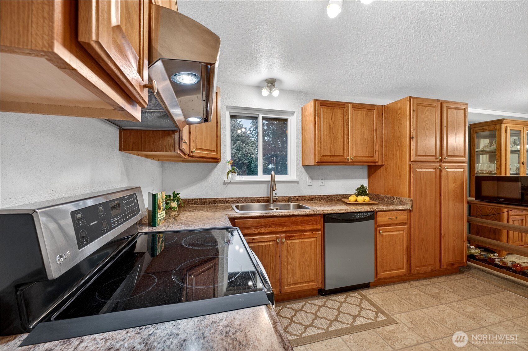 8211 189th Avenue E, Bonney Lake, WA 98391