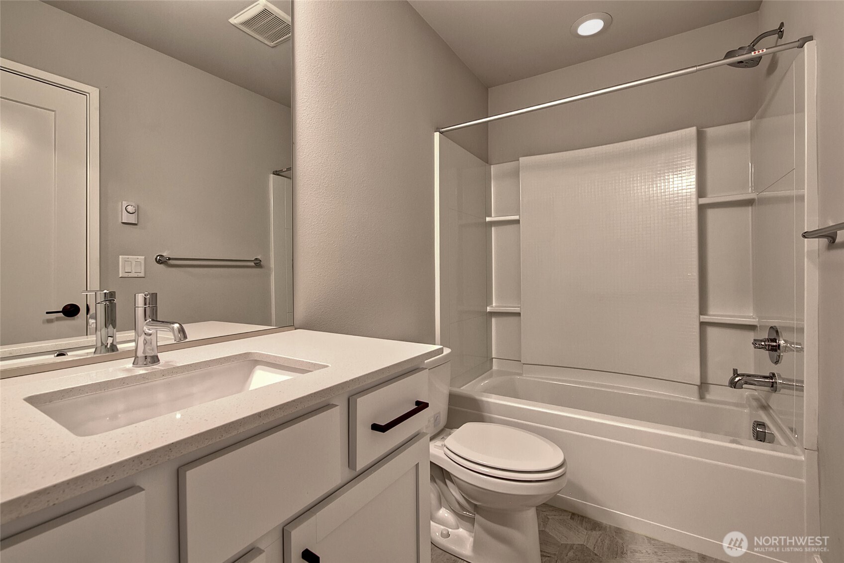 18723 76th Avenue W, Lynnwood, WA 98037-4113