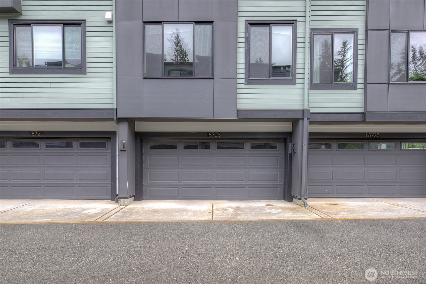 18723 76th Avenue W, Lynnwood, WA 98037-4113