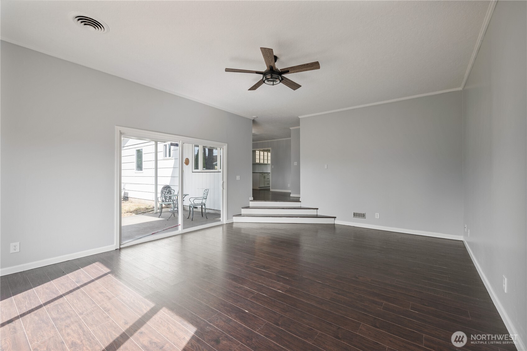 2017 28th Ave , Longview, WA 98632