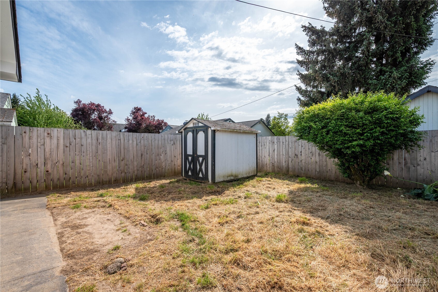 2017 28th Ave , Longview, WA 98632