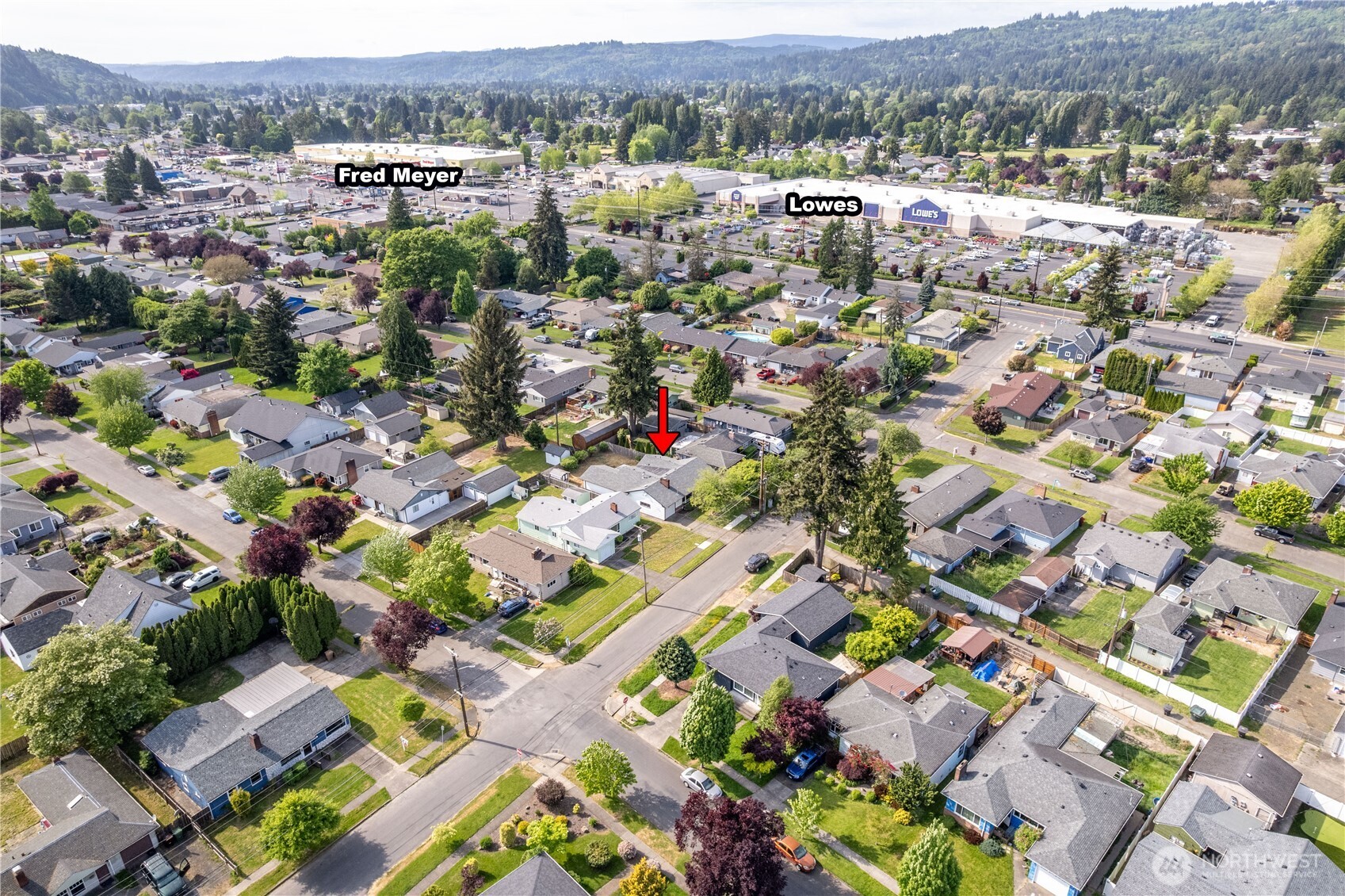 2017 28th Ave , Longview, WA 98632