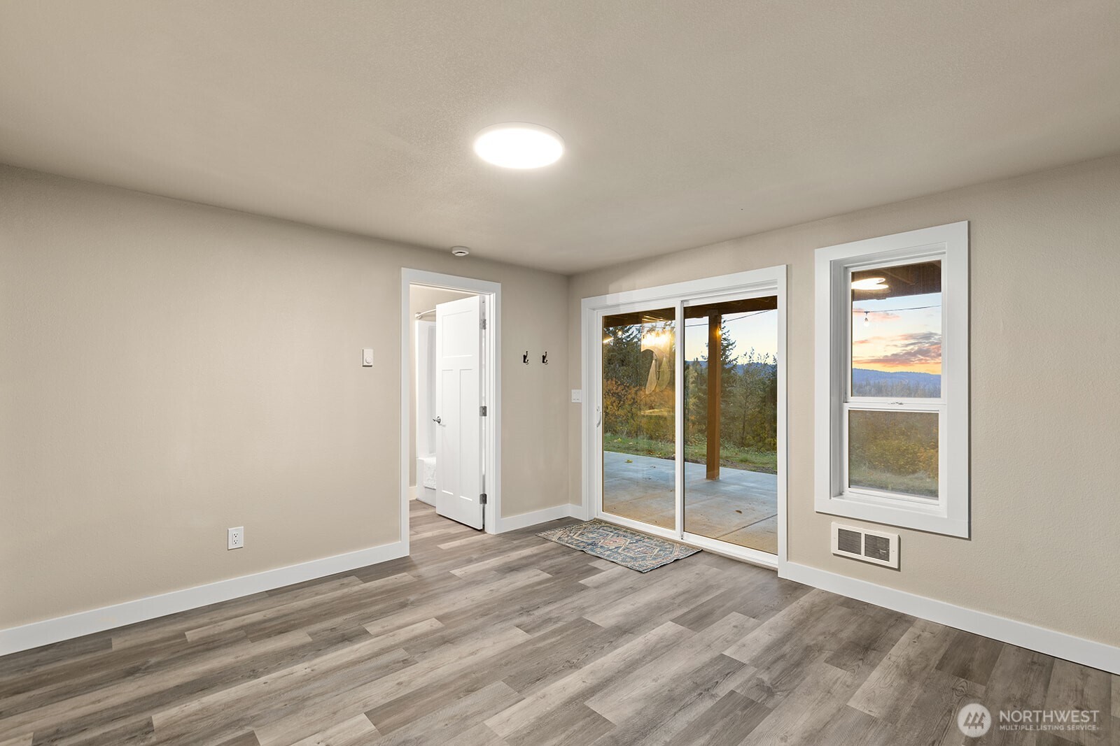 25313 NE 227th Street , Battle Ground, WA 98604