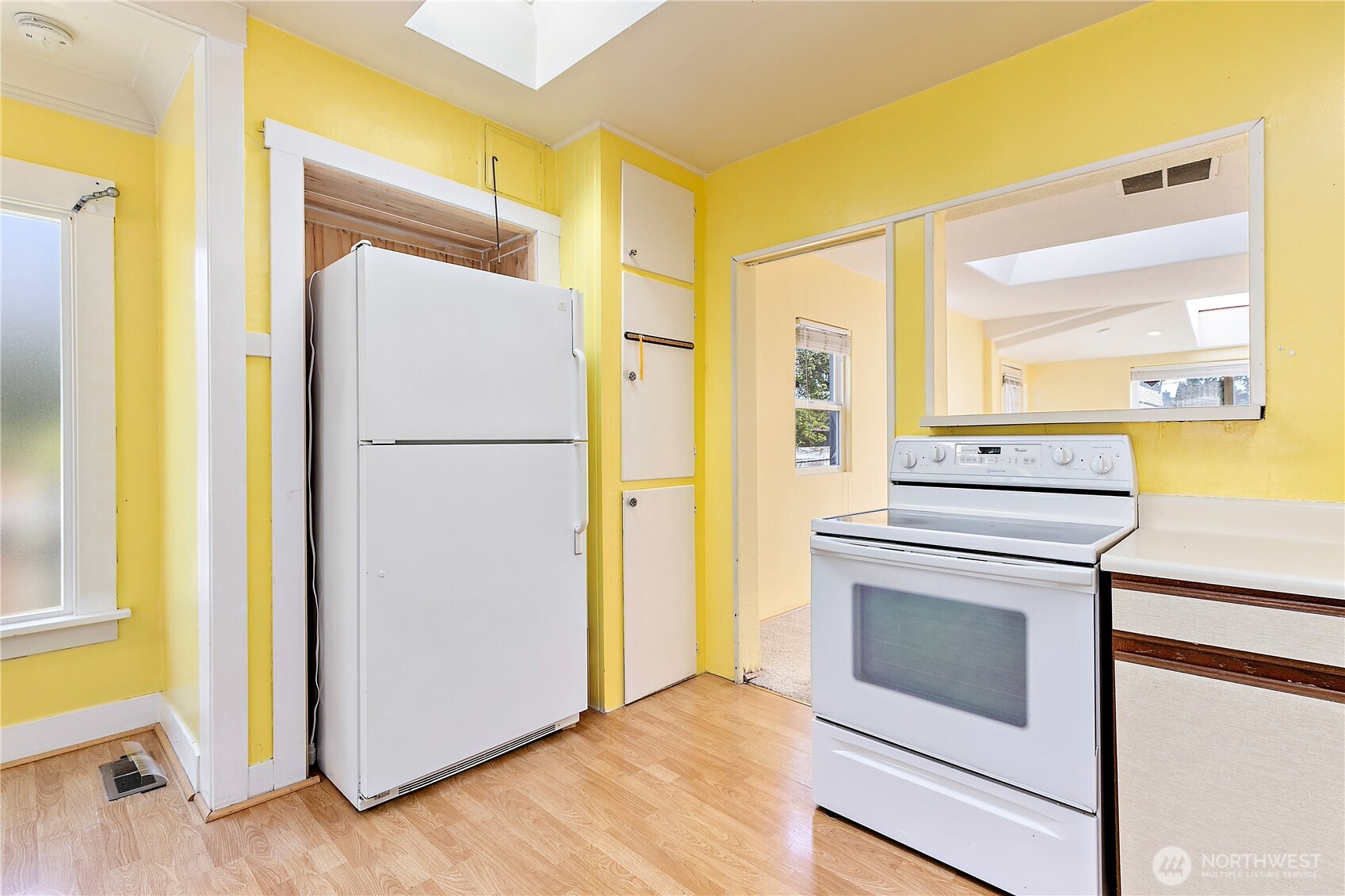 630 N Oakes Street , Tacoma, WA 98406