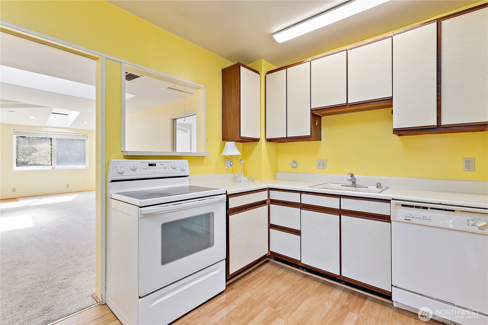 630 N Oakes Street , Tacoma, WA 98406